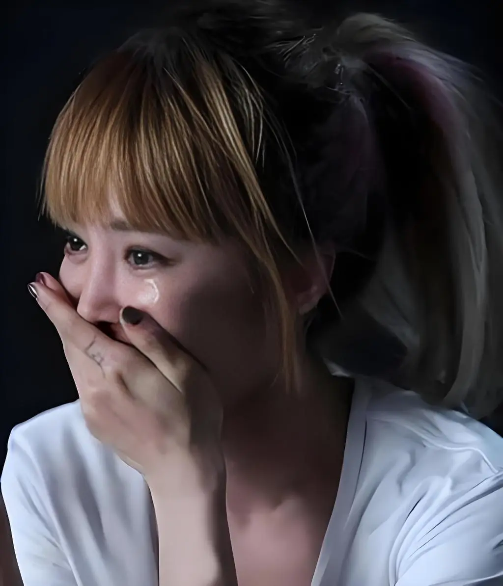 日本经典电影《黑色的皮肤上哭泣的女人》全集高清资源下载-《黑色的皮肤上哭泣的女人》HD完整版免费无广告在线观看-星空影院
